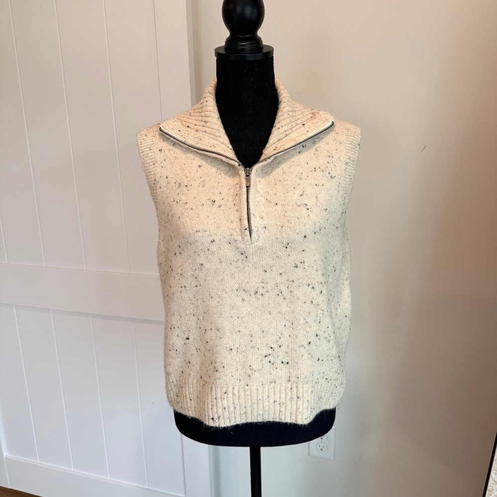 John + Jenn Cream Speckled Sweater Vest Quarter Zip Knit Sleeveless Womens Small